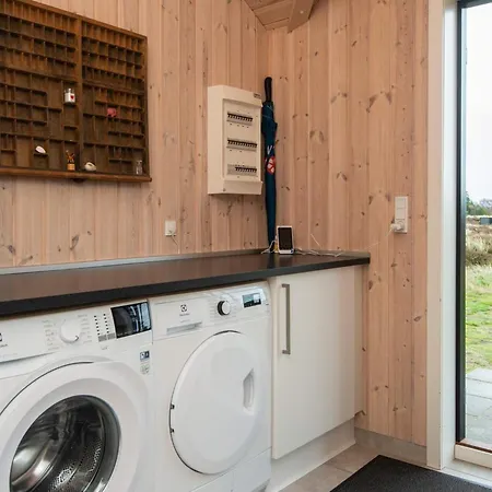 Spacious In With Sauna Vakantiehuis
